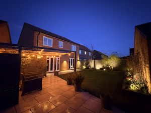 Photo 1- click for photo gallery